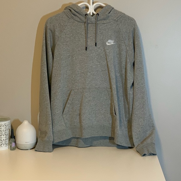 Nike hoodie - Picture 1 of 3